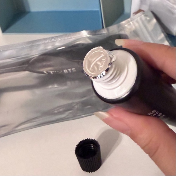 VT X BTS Think Your Teeth Gentle Flavor Jumbo Toothbrush & Toothpaste + PC Set - Picture 9 of 11